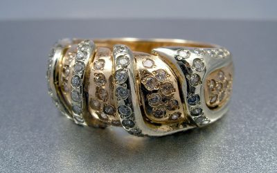 Unforgettable Proposals Start When You Buy an Engagement Ring: Murfreesboro Experts Recommend